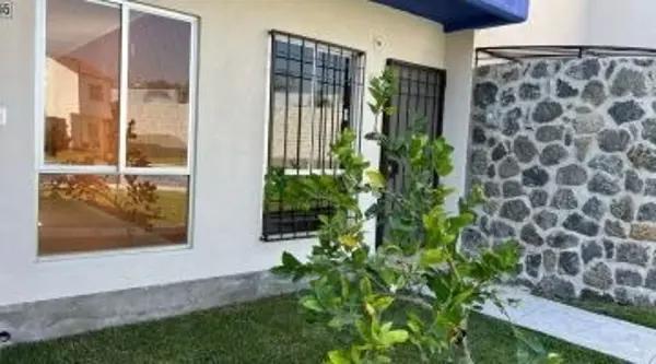 Casa en venta en Ojo de Agua, Emiliano Zapata, Morelos