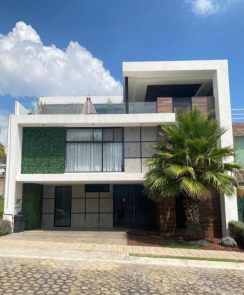 CASA EN VENTA EN PUEBLA LOMAS DE ANGELÓPOLIS II PARQUE VICTORIA