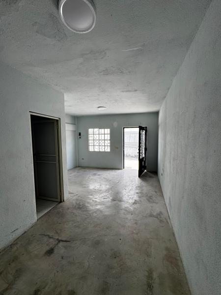 Amplio local/terreno en venta en col. El Alto