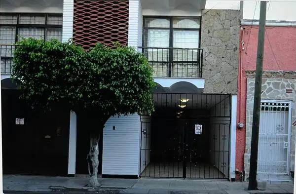 Renta Bonita Casa Amueblada 3 Habitaciones,109 M²,zona Centro,1 Cuadra Enrique Diaz de Leon,Expiator