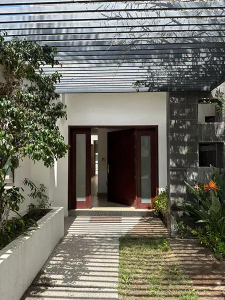 CASA EN VENTA EN PEDREGAL 2