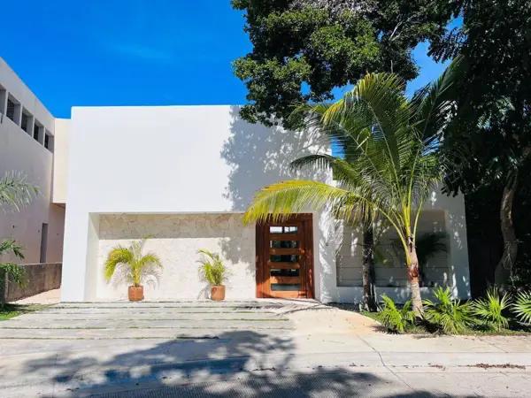 Casa en venta en Bahia Principe, Tulum Quintana Roo / KC0113