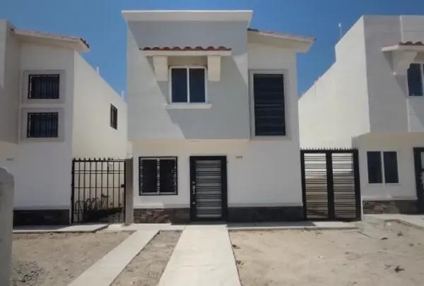 CASA DE ENTREGA INMEDIATA, EN RESIDENCIAL GRANADAL, CULIACAN, SINALOA