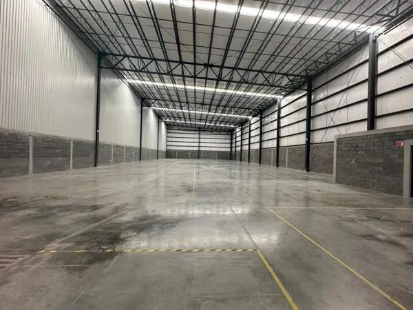 Nave Industrial con Oficina en Renta en Santa Catarina, Nuevo León | KC0233
