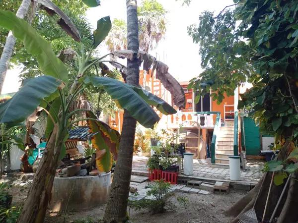 CASA EN VENTA OPORTUNIDAD, SE VENDE COMO LOTE