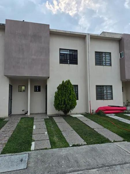 CASA EN RENTA AMUEBLADA EN PRADO NORTE CANCUN