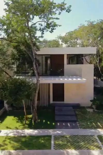 VENTA DE CASA AMUEBLADA EN CIUDAD MAYAKOBA MADRID PDC