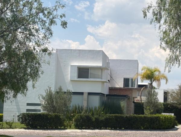 Casa en Renta en  Hacienda El Campanario, & Club de Golf Querétaro