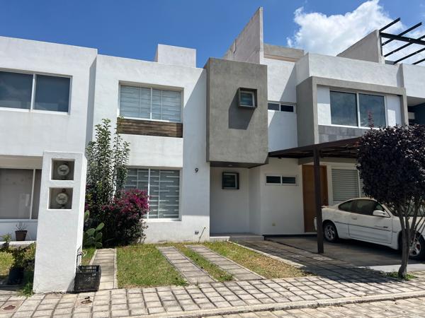 Casa En Renta con Recámara PB, en Cumbres Residencial, San Mateo Cuanalá, Juan C. Bonilla, Puebla