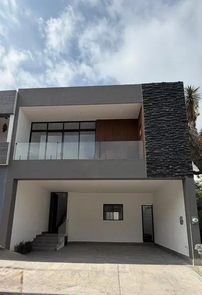 CASA EN VENTA EN CUMBRES ELITE PREMIER