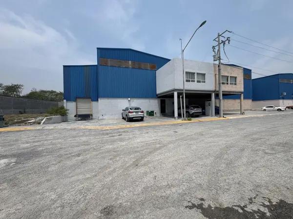 BODEGA EN RENTA SANTA CATARINA
