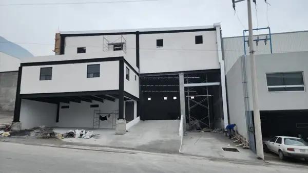 BODEGA EN RENTA PARQUE 200