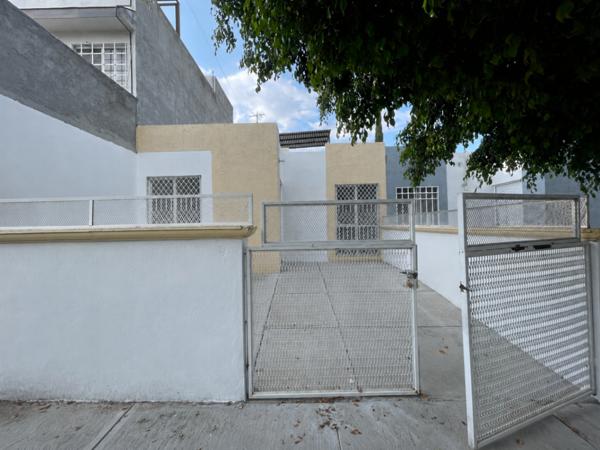 CASA EN RENTA EN COLINAS DEL SUR, CORREGIDORA, QUERÉTARO
