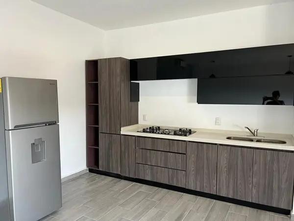 DEPARTAMENTO EN RENTA EN CUMBRES 5TO. SEC.