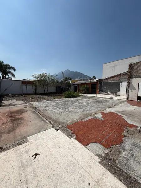 TERRENO EN VENTA EN LOS RIOS SPGG