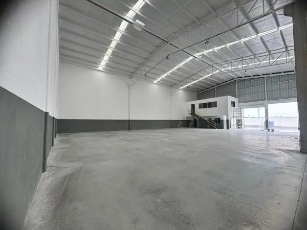 BODEGA INDUSTRIAL EN RENTA EN GUADALUPE