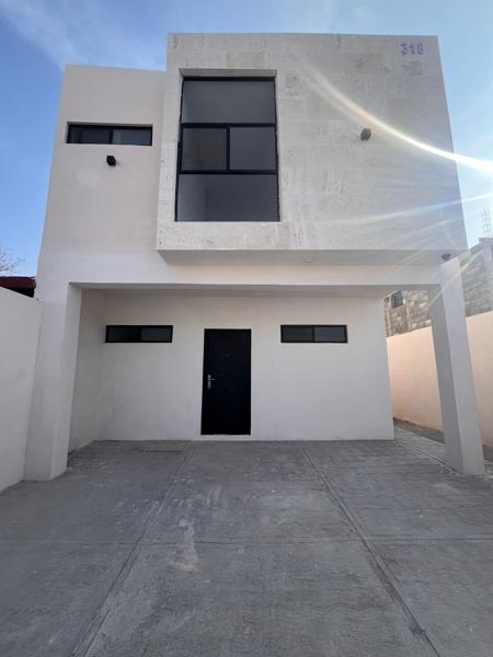 Casa en venta en Brisas Poniente, Saltillo, Coahuila de Zaragoza