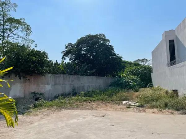 VENDO TERRENO EN FRACC LOMAS DE IXTACOMITAN PASANDO ONIX