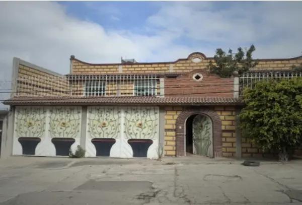 CASA DE ENTREGA INMEDIATA EN JORGE JIMENEZ CANTU, IXTAPALUCA, ESTADO DE MEXICO
