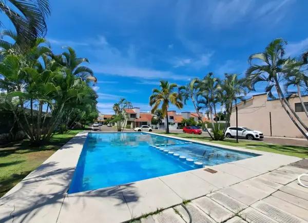 Casa en venta en Residencial Country, Jiutepec, Morelos