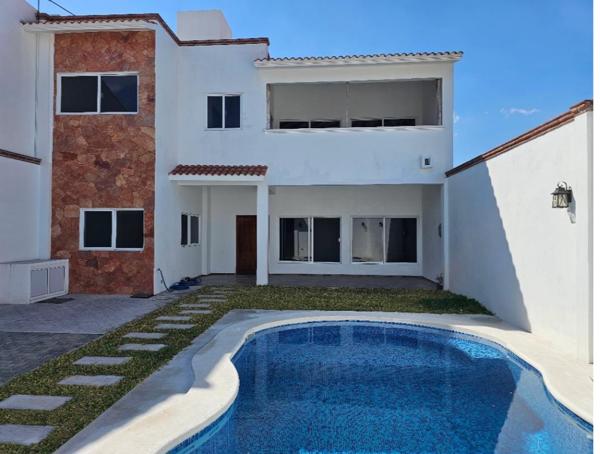 Estrena Casa con alberca