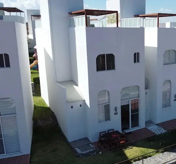 VENTA DE CASA EN RES. CLUB NAUTICO TEQUESQUITENGO MORELOS VENTA DE CASA EN RES. CLUB NAUTICO TEQUESQUITENGO MORELOS