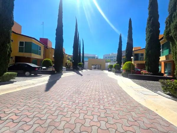 CAsa en condominio en venta en Juriquilla