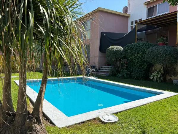 VENTA CASA FRACCIONAMIENTO BURGOS BRUSELAS, TEMIXCO MORELOS.