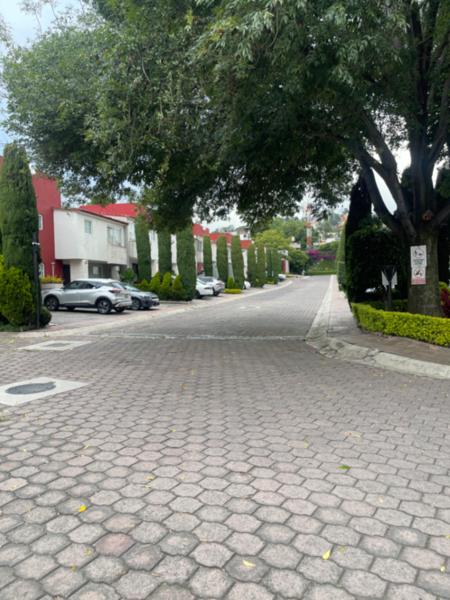 Casa en Renta en La Joya II - 3 Recámaras - Se Acepta Mascota Pequeña