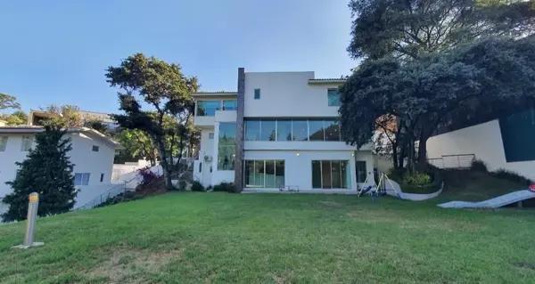 Casa en renta en Hacienda de Valle Escondido, Atizapán de Zaragoza, México