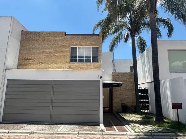 Venta casa en Fracc. Residencial Santa Teresa. San Andrés Cholula. Recta y Periférico Venta casa en Fracc. Residencial Santa Teresa. San Andrés Cholula. Recta y Periférico