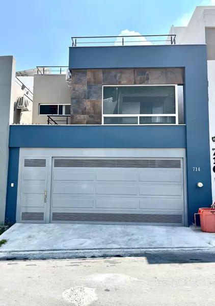 Casa en venta en Paseo del Vergel, Monterrey, Nuevo León Casa en venta en Paseo del Vergel, Monterrey, Nuevo León