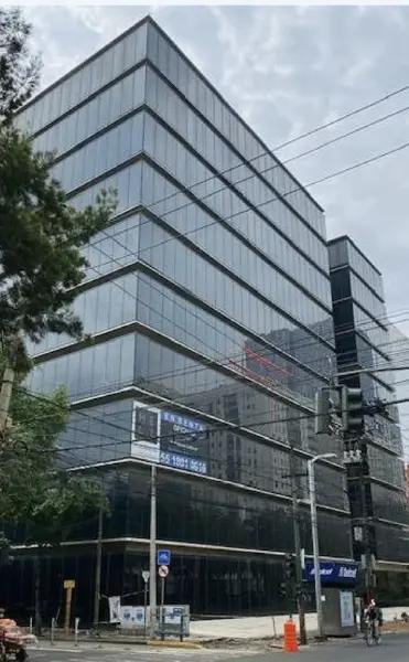 Melt Polanco, Locales Comerciales y oficinas