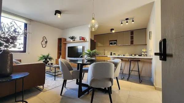 DEPARTAMENTO  EN VENTA, ZIRÉ, 2 HAB.