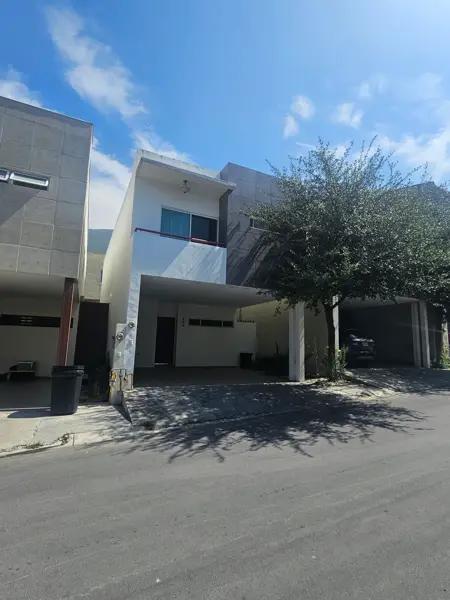 Casa en renta en Paseo del Vergel, Monterrey, Nuevo León