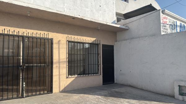 LOCAL EN PLANTA BAJA UBICADO EN AV. DE ALTO FLUJO AL OTE DE SALTILLO
