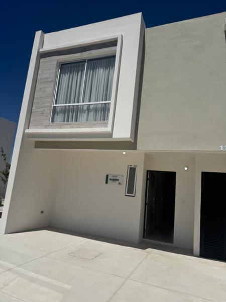 Casas en venta excelente ubicación cerca de la Alameda de Ramos Arizpe