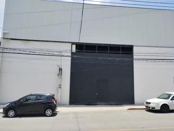 Bodega en renta 400 mtrs2