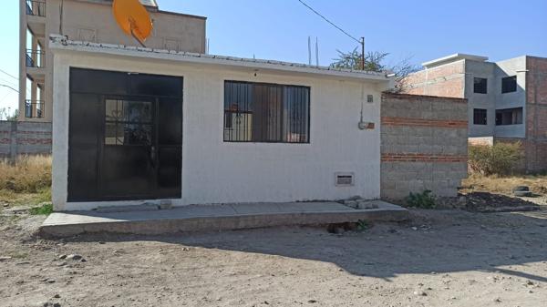 CASA 1 NIVEL EN VENTA EL ROCÍO