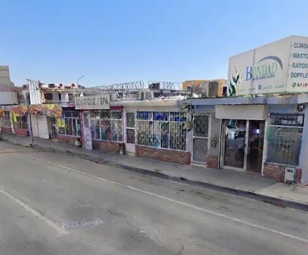 Local comercial planta baja 4x14 sobre Calz Gomez Moron