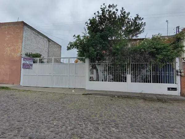 CASA EN VENTA EN SAN JUAN DEL RIO, QUERETARO CASA EN VENTA EN SAN JUAN DEL RIO, QUERETARO