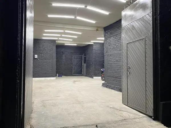 BODEGA DE 160MTS, COL. ARENALES TAPATIOS