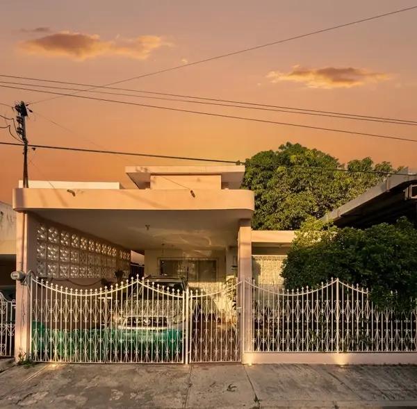 CASA EN VENTA EN EL CENTRO DE MERIDA, MIRAFLORES