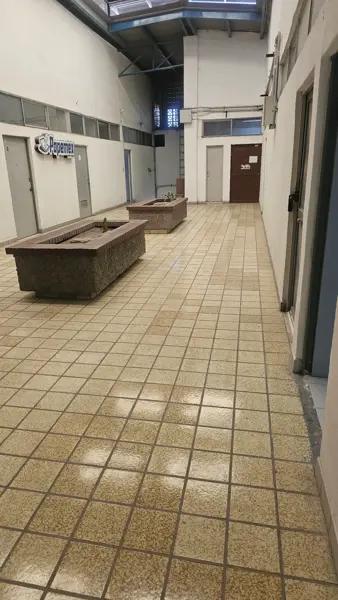 Oficina  en planta alta