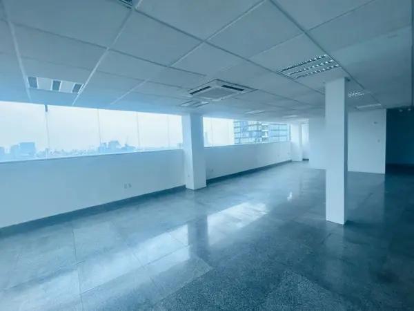 SE RENTA OFICINA EN AVENIDA REVOLUCIÓN