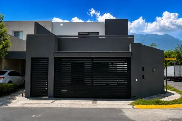 Casa en renta en Puerta de Hierro, Monterrey, Nuevo León