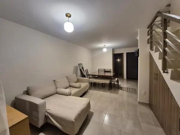 CASA EN RENTA ZONA SUR PRIVADA JARDINES DE VERSALLES