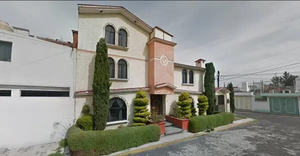 Oportunidad de Casa en Ejecución Hipotecaria en Izcalli Cuauhtémoc I, Metepec