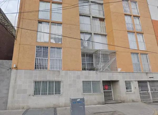 Oportunidad en Remate: Departamento en Agrícola Pantitlán, Iztacalco