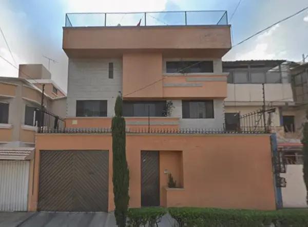 Casa en Remate Hipotecario en Paseos de Churubusco, Iztapalapa, Ciudad de México